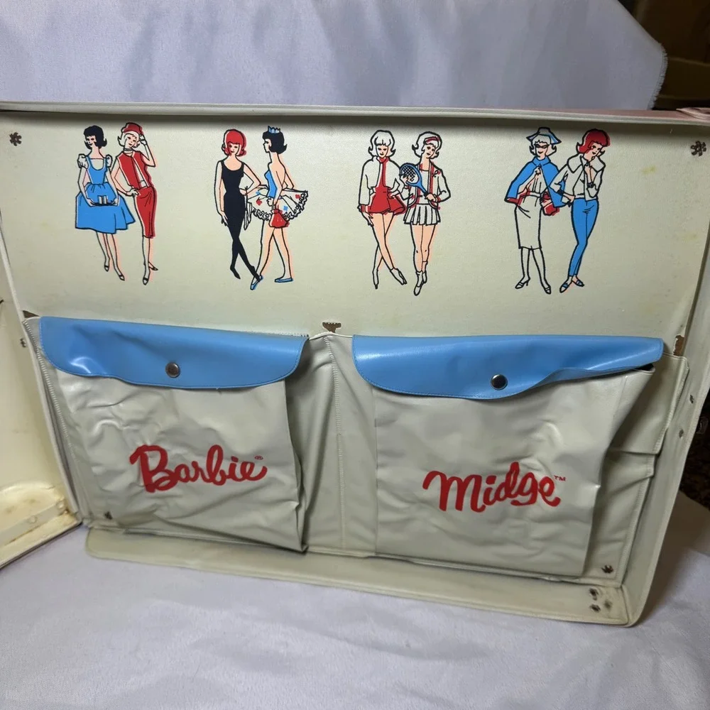 Vintage 1963 Mattel Barbie and Midge Pink Vinyl Double Doll Case Trunk 5092-0500